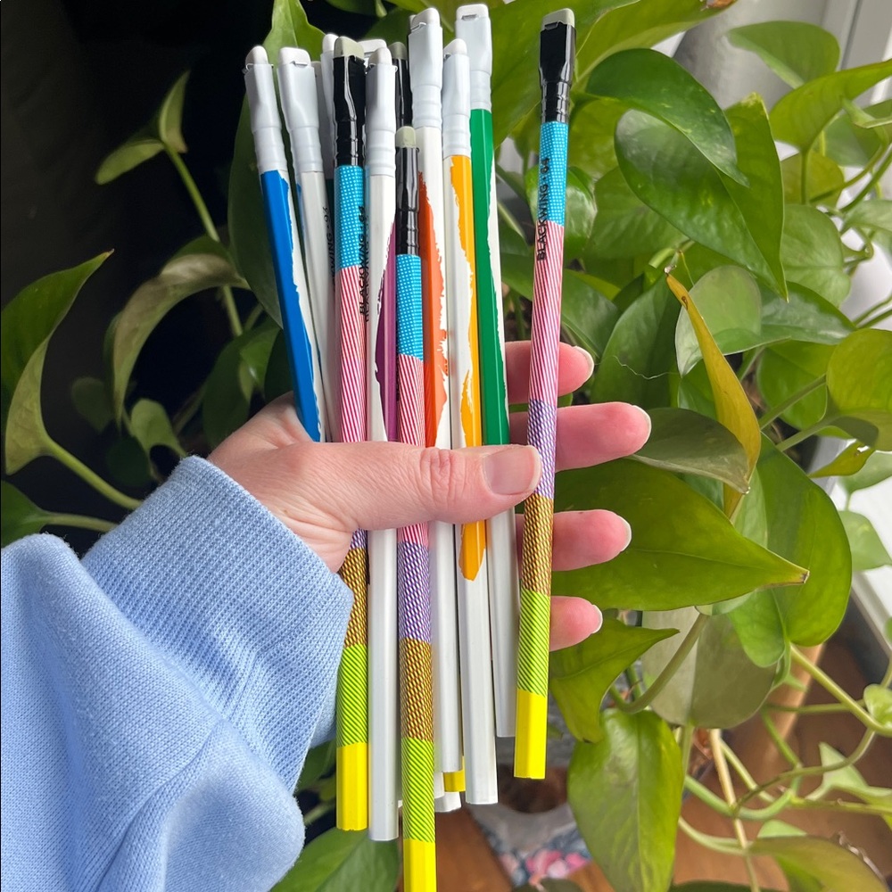 Limited edition, black wing pencils - Picture 4 of 6